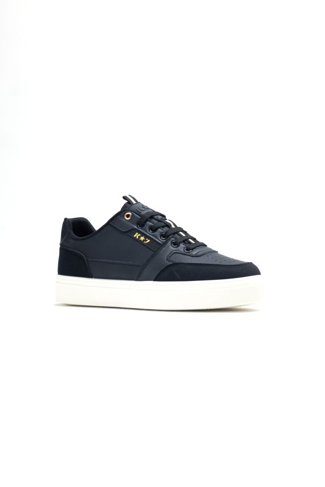 Clothing & Footwear Sneakers