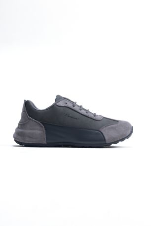 Adventure Shoe